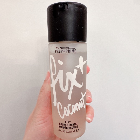 NWB MAC Prep + Prime Fix+ Coconut 100ml - Picture 3 of 5